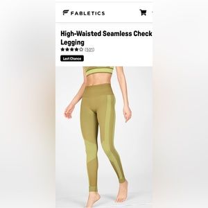 NWT Fabletics High Waisted Seamless Check Legging in Thyme/Cool Mint